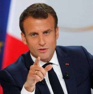 AP: Macron se declară „sceptic” faţă de o „pace pe termen scurt” în Ucraina